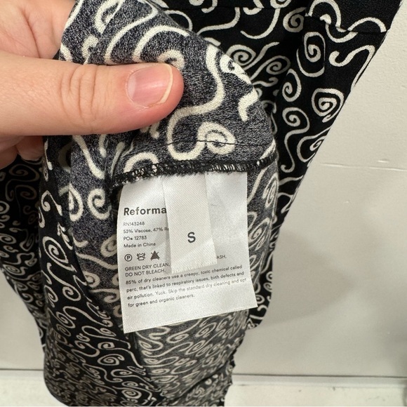 Reformation Astrid Midi Dress Spiral Print Black White Small - Picture 4 of 8
